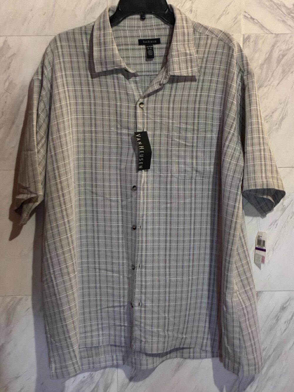 Van Heusen Men’s Plaid Button-Up Shirt Size XXL– NWT